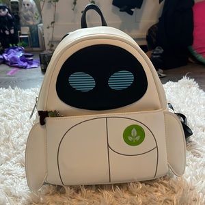 Light up Eve backpack from WALL-E